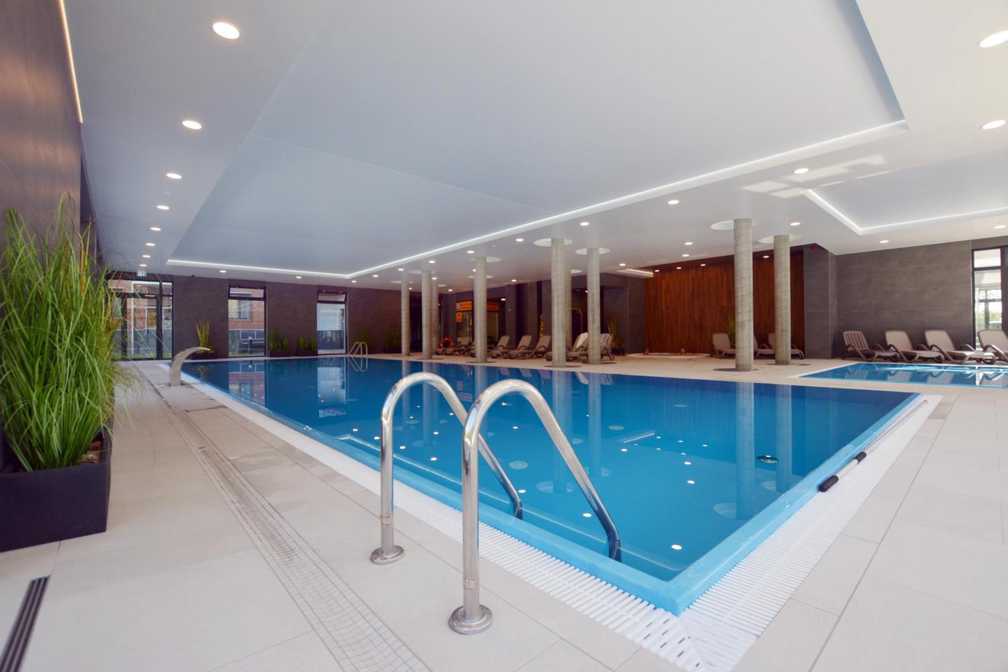 Apartamenty Sun & Snow Polanki Park Z Basenem 科沃布热格 外观 照片
